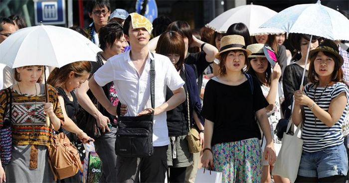 79 người qua đời vì nắng nóng ở Tokyo 79 người qua đời vì nắng nóng ở Tokyo